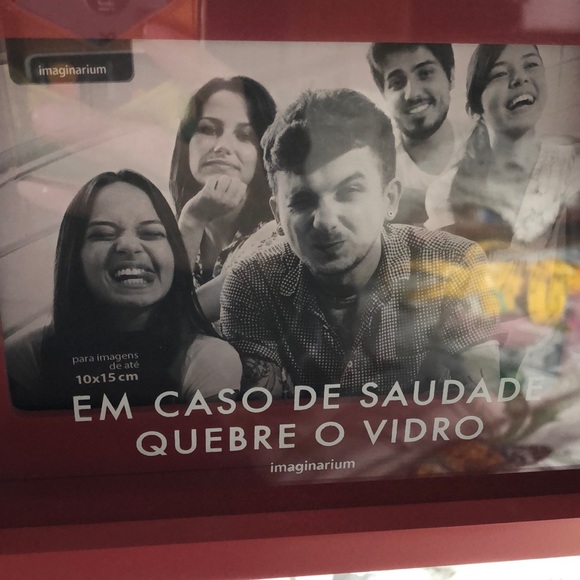 IMAGINARIUM Brasil red wooden photo frame. Funny - Picture 2 of 8